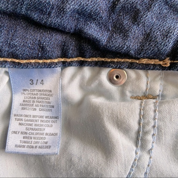 Aeropostale Cuffed Midrise Denim Shorts - Picture 4 of 4